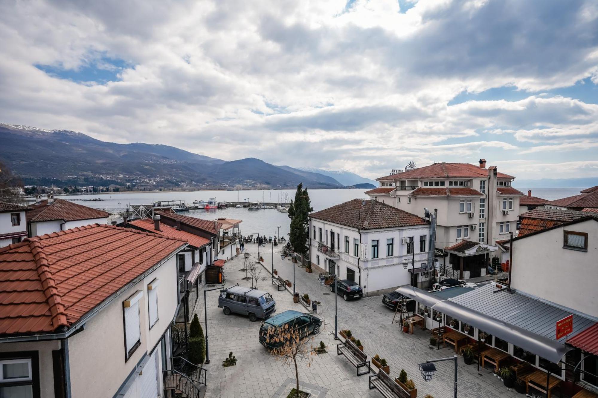 Delago Apartment Ohrid Bagian luar foto