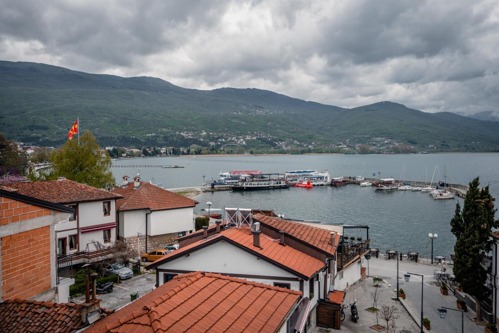 Delago Apartment Ohrid Bagian luar foto